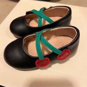 Baby cherry shoes size5-5.25in